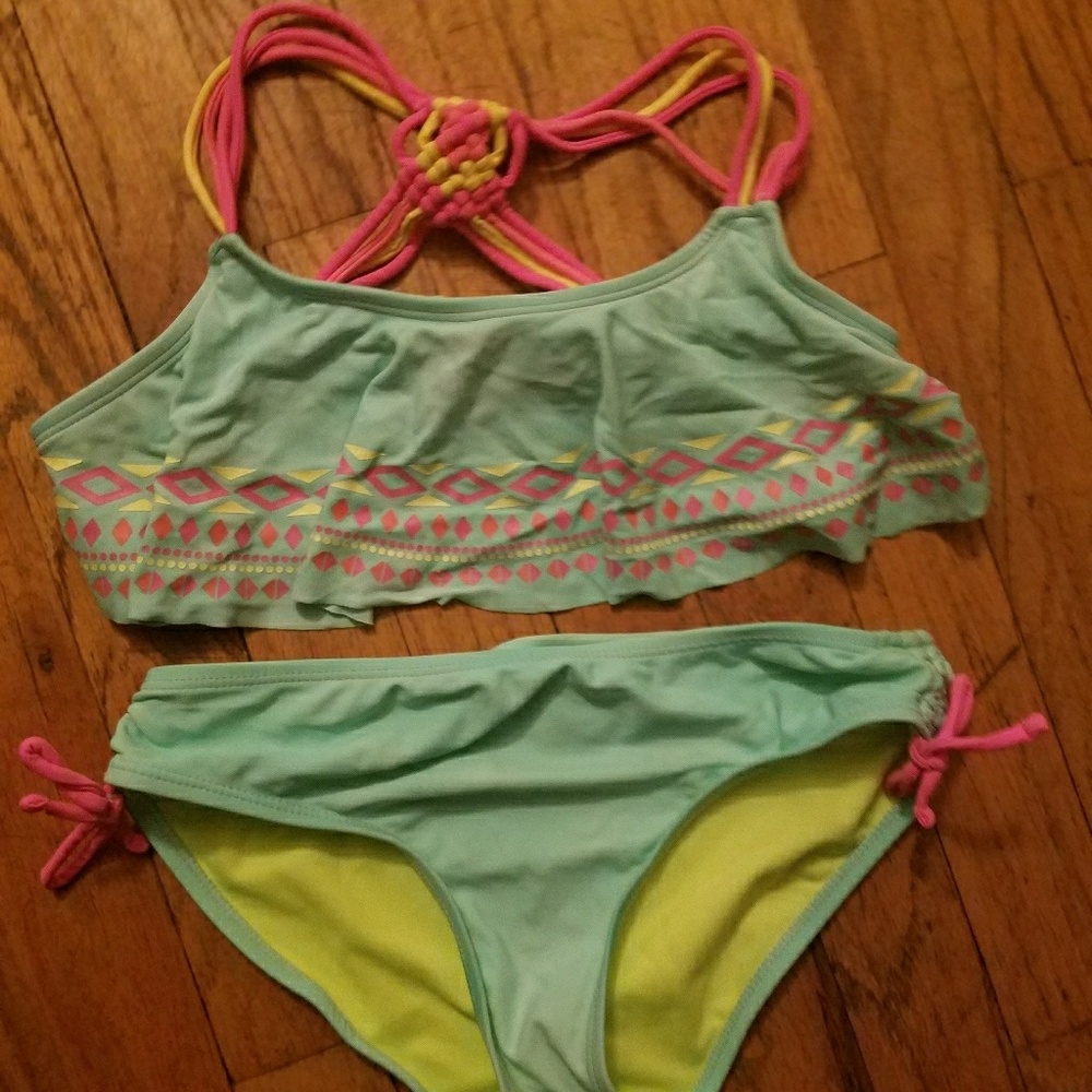 2 piece bathing suit